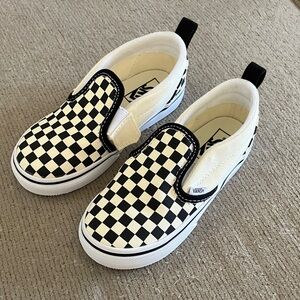 Vans Kids Checkerboard Slip-On Sneakers - Black and White NEW